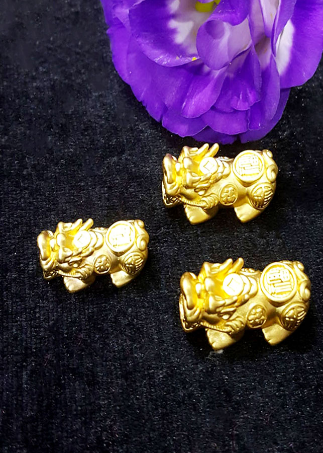 Vòng Tay Tỳ Hưu Bạc Mạ Vàng 24K Đá Hồng Ngọc Ấn Độ Kim Tiền Jewelry - Hợp Mệnh Hỏa, Mệnh Thổ - Hút Tài Hút Lộc - Mang Đến Vượng Khí - Tặng Kèm Dây, Đá Dự Phòng