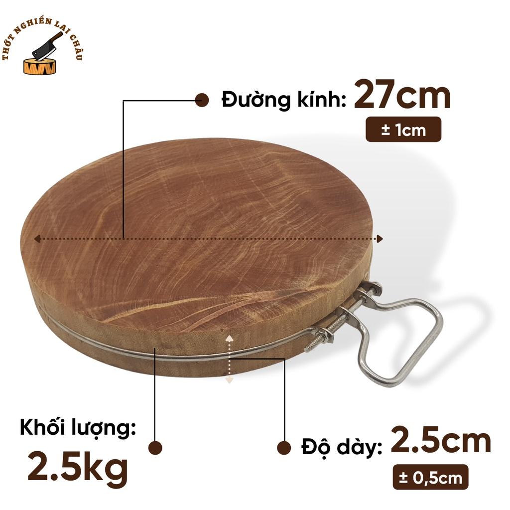 Thớt gỗ nghiến sử dụng thái xắt thực phẩm gia đình, đường kính 27x2,5cm