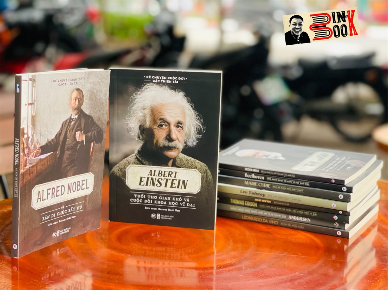 [bộ sách KỂ CHUYỆN CUỘC ĐỜI CÁC THIÊN TÀI gồm 10 cuốn] Einstein – Tolstoy – Newton – Edison – Da Vinci – Nobel – Beethoven – Tân Việt