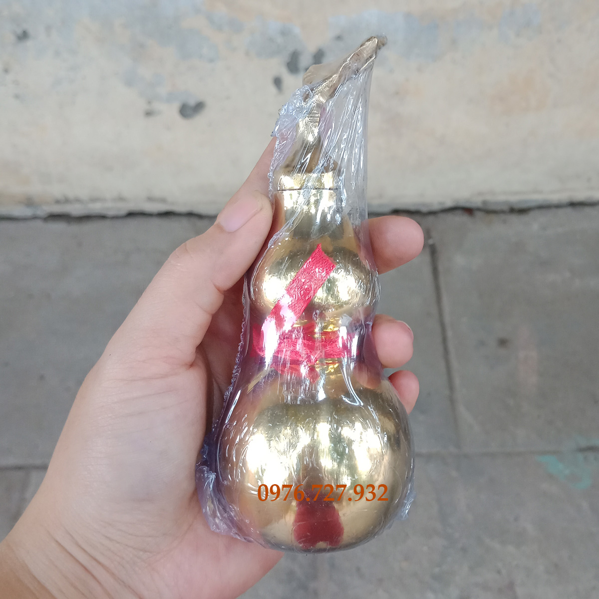 Hồ lô vàng bóng cao 13,5cm, hồ lô bằng đồng, hồ lô phong thủy, vật phẩm phong thủy