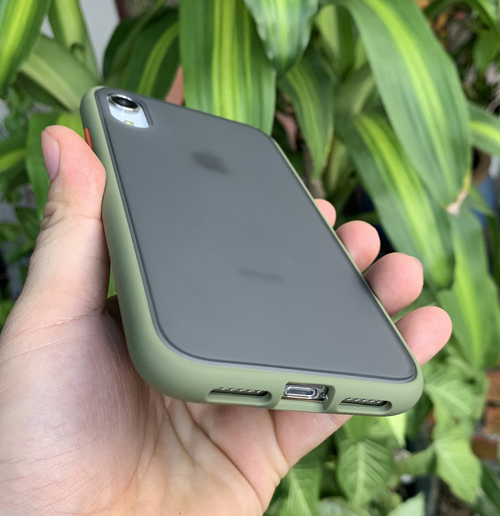 Ốp lưng chống sốc dành cho iPhone XR nút bấm màu cam - Màu xanh