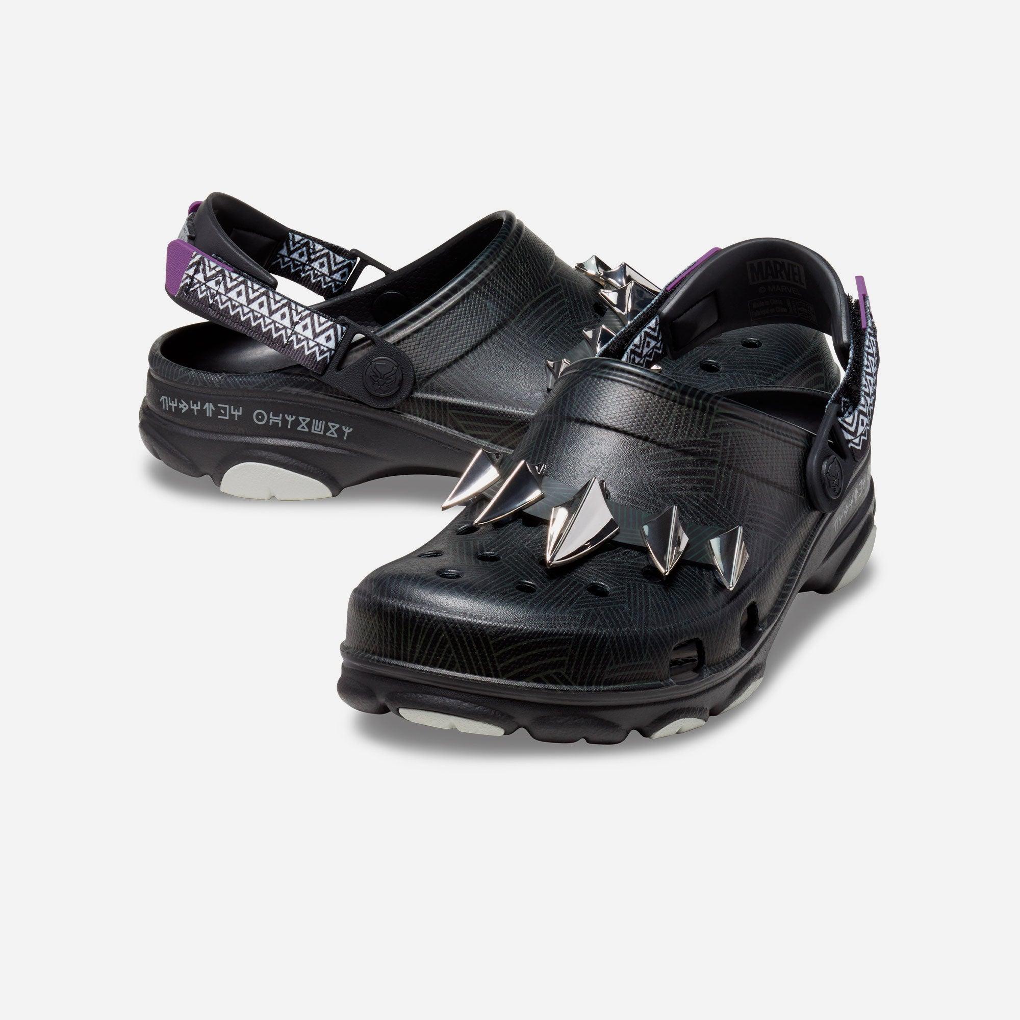 Giày lười unisex Crocs Classic At Panther - 208031-90H