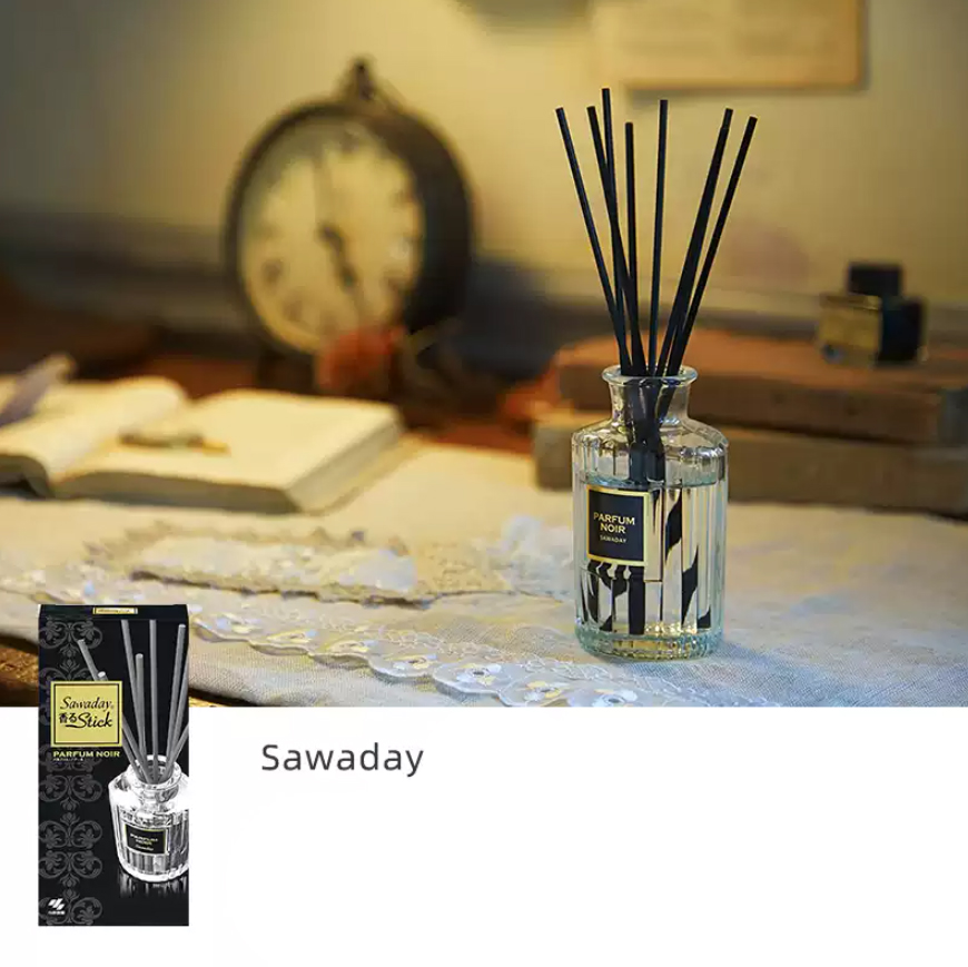 Tinh dầu khuếch tán Kobayashi Sawaday Fragrant Stick Nhật Bản 70ml