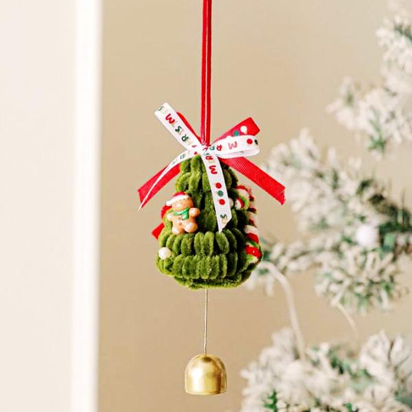 Cây Thông Kẽm Nhung Treo Kèm Chuông - 11 x 7 cm - Vinacraft