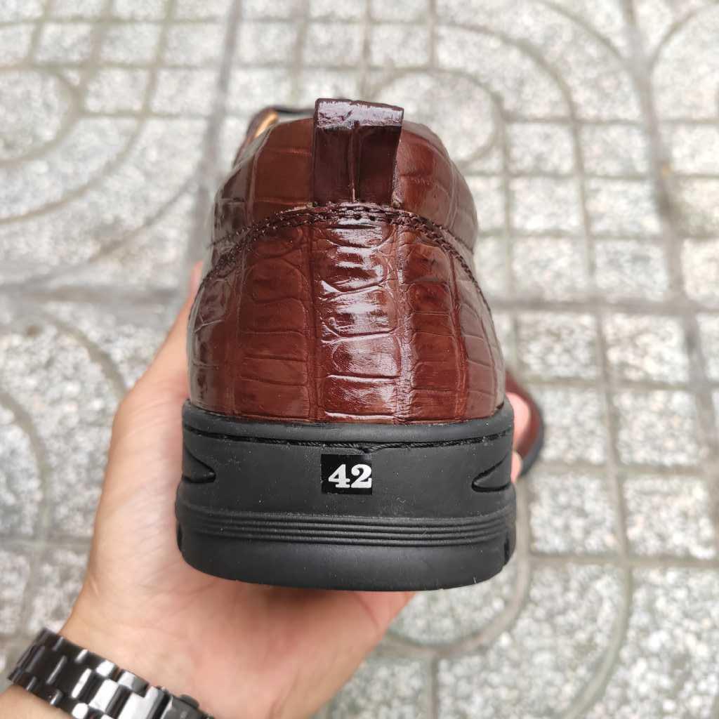 Giày Thời trang da cá sấu có buộc dây rất đẹp!