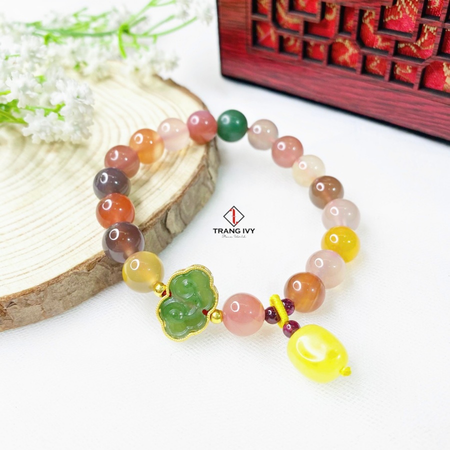 Vòng Tay Mã Não Nam Hồng Mix Nút Đồng Tâm Ngọc Bích