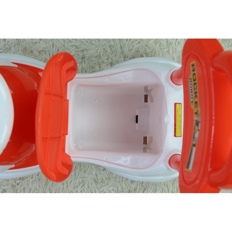 Xe chòi chân hình robot kiêm tập đi có đèn nhạc và khoang đựng đồ cho bé Royal Care tặng đồ chơi xe trượt đà cho bé VBC-123-6