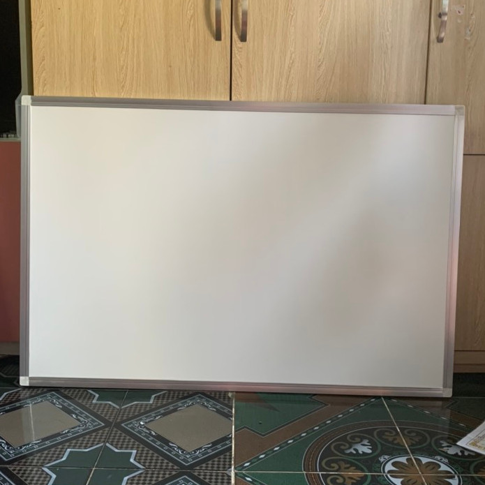 Bảng fooc trắng 100cm x 60cm