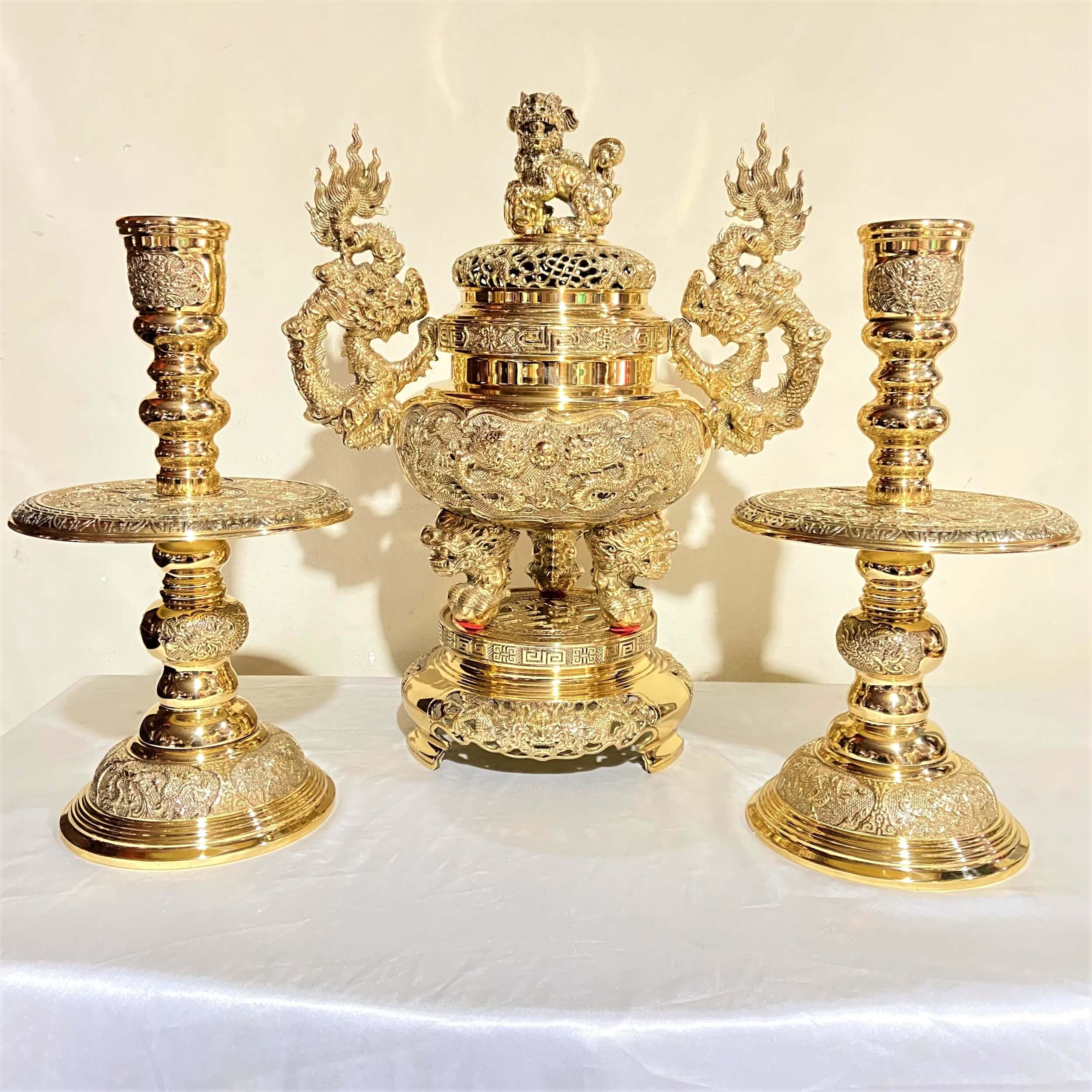Bộ Tam Sự Đỉnh Tròn Bằng Đồng Cao 43cm