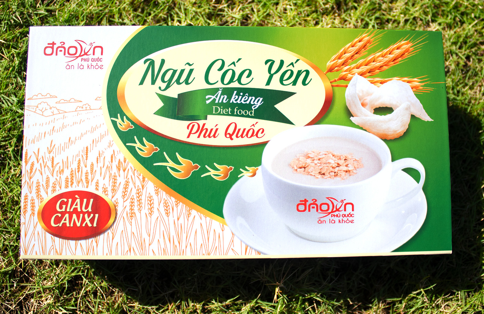 Ngũ cốc yến ăn kiêng Phú Quốc - hộp 18 gói 24gr - Giúp bổ sung dinh dưỡng, phù hợp với người ăn kiêng