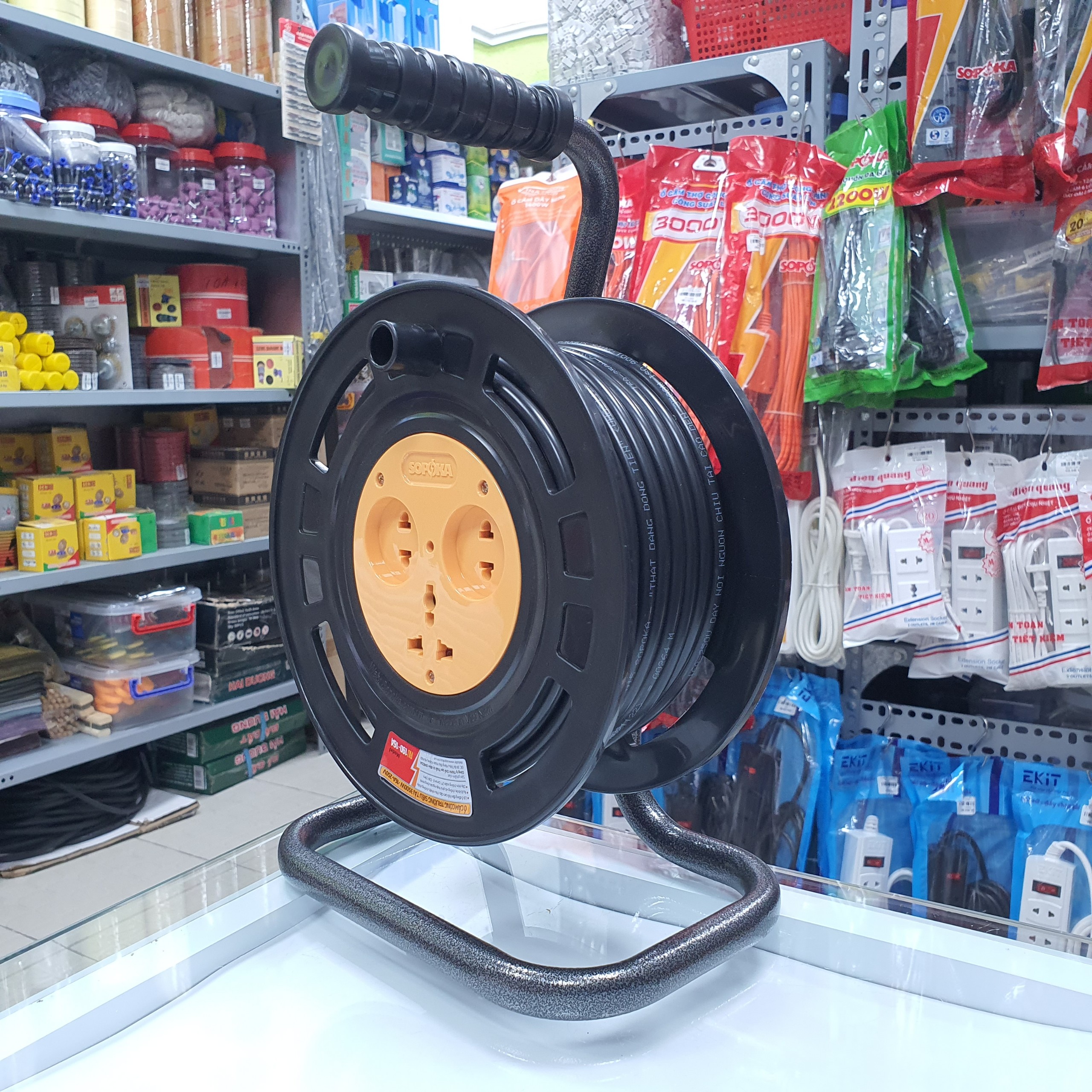 Ổ cắm điện Rulo quay công trường siêu chịu tải không dây RU3500W và có dây RU1916A Sopoka