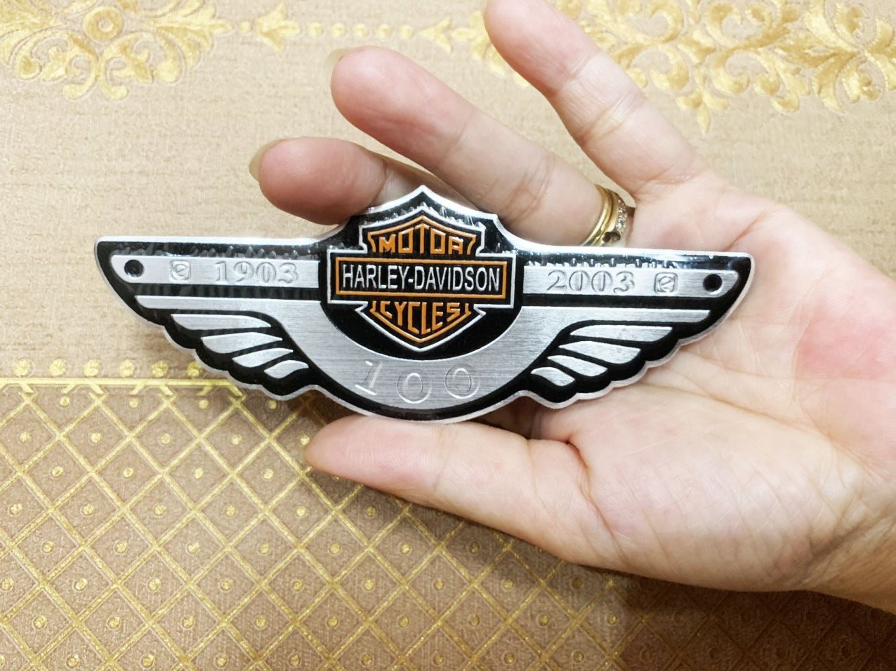 Bộ 2 Tem Nhôm trắng dán xe Harley Davidson cao cấp