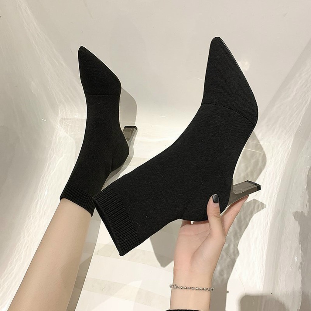Giày boot nữ cao gót phong cách Hàn Quốc cao 6cm màu đen 8686