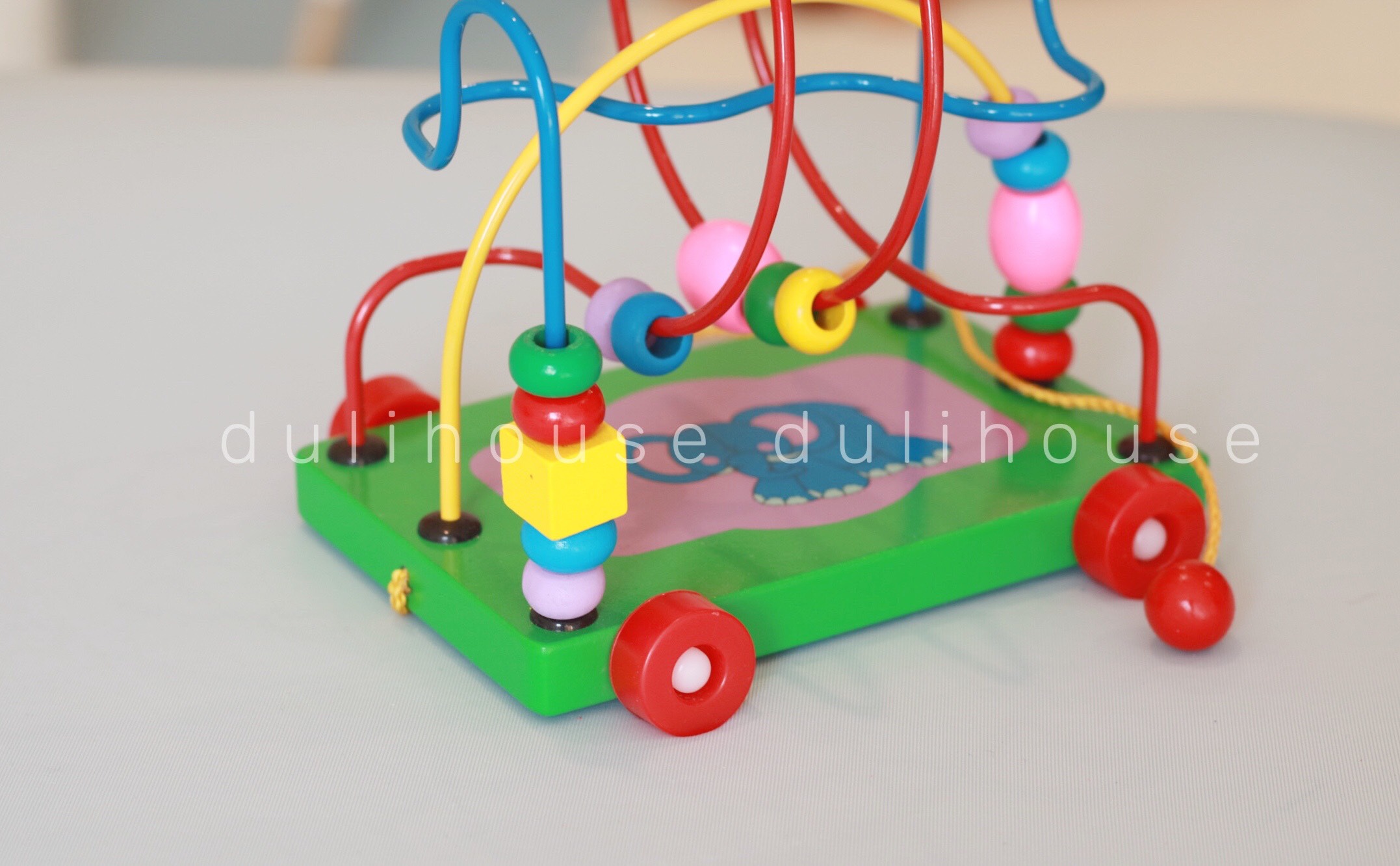 Đồ chơi xe luồn hạt loại nhỏ- Giúp bé nhận biết màu sắc, tư duy logic nâng cao trí tưởng tượng, rèn luyện đôi tay - Hàng Việt Nam chất lượng cao
