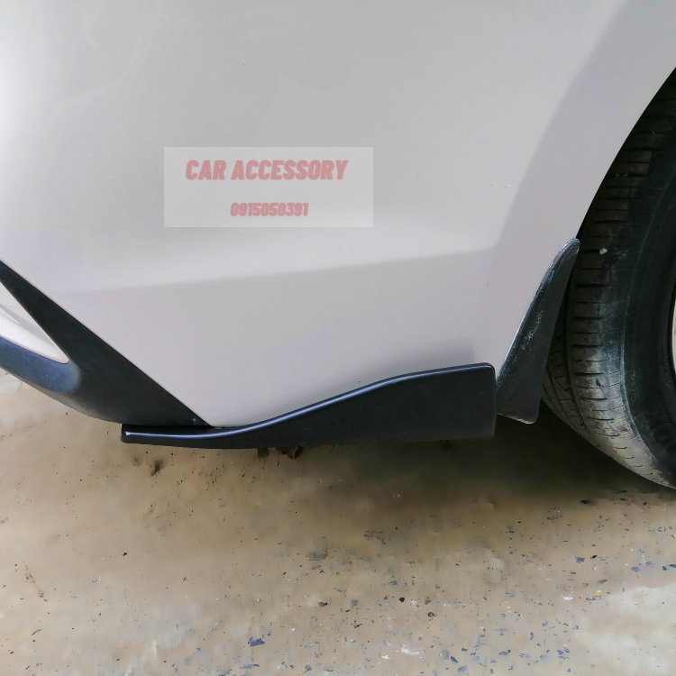 Lip sau cản sau Hyundai Accent tấm bảo vệ nhỏ bên xe ô tô