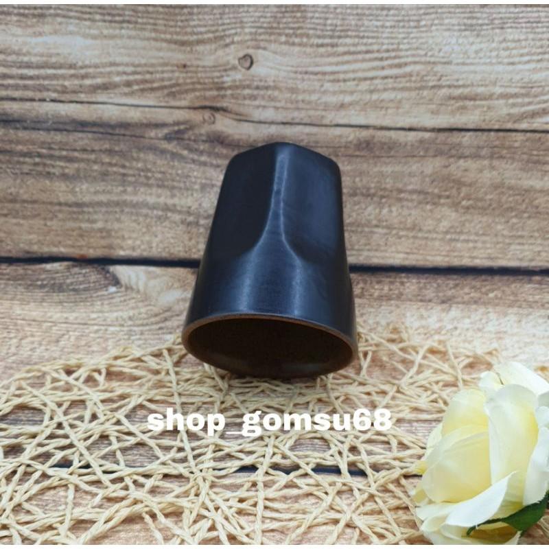 Cốc ly sứ dáng trụ cao 10cm dung tích 150ml chân cốc lục giác men 2 màu nâu đen.