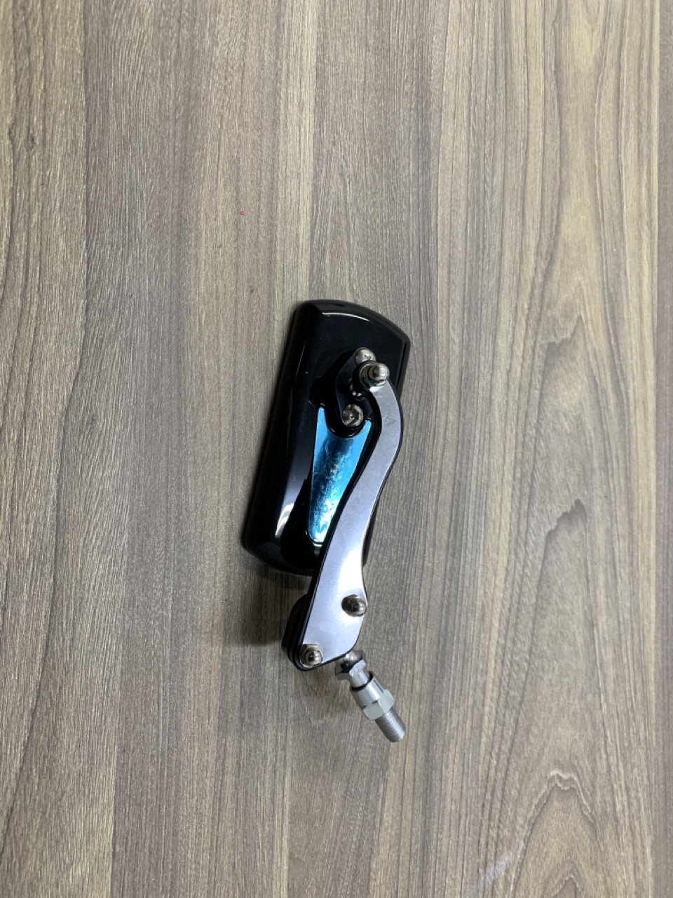 Kiếng chiếu hậu dành cho các loại xe.