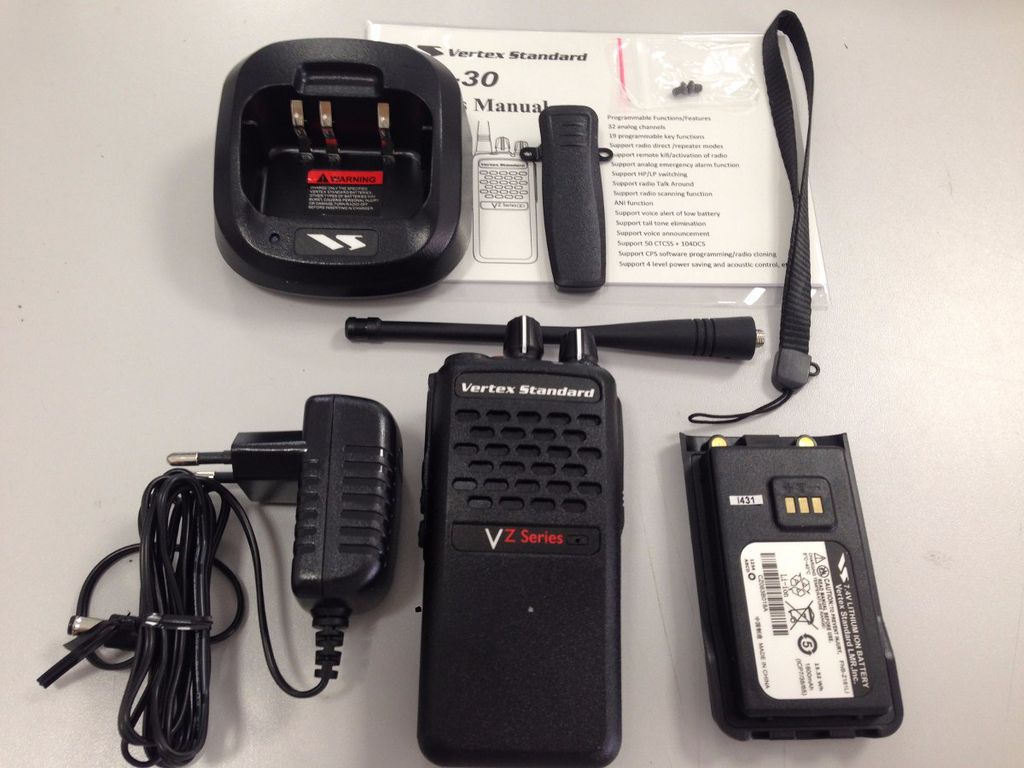 Máy bộ đàm Motorola VZ-30