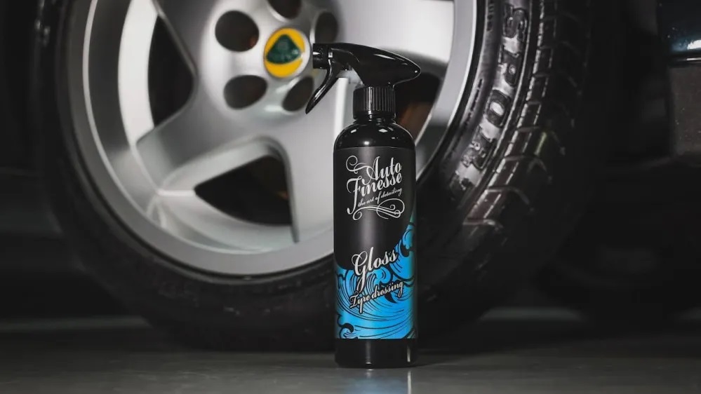 GLOSS Tire Dressing 500ml - Dưỡng lốp: Đánh bóng lốp, Chống phai màu, Ngăn chất bẩn ngấm vào lốp