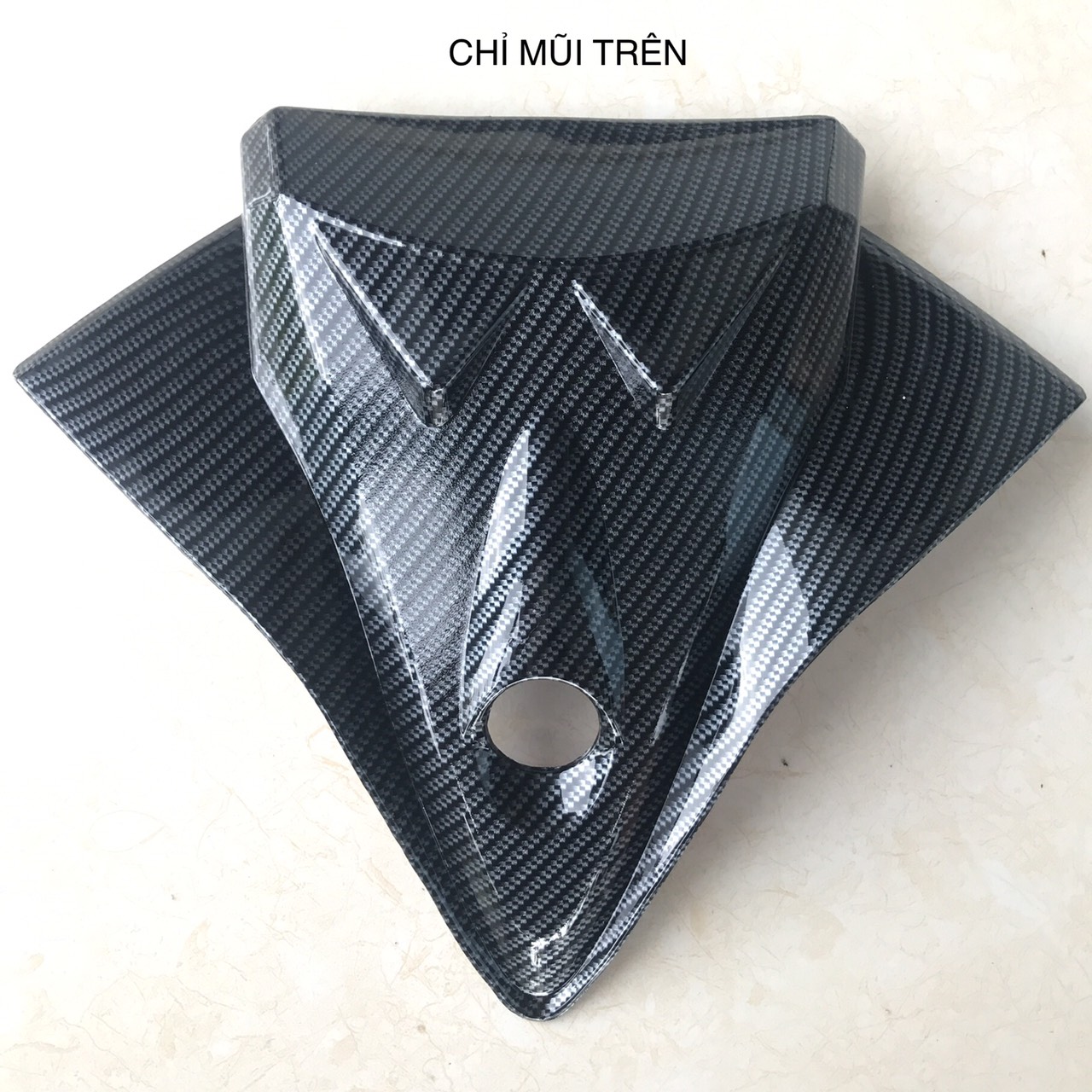 ỐP CHỈ MŨI TRÊN DÙNG CHO ĐỜI XE NVX 2017 2018 2019 2020 - V1 CACBON