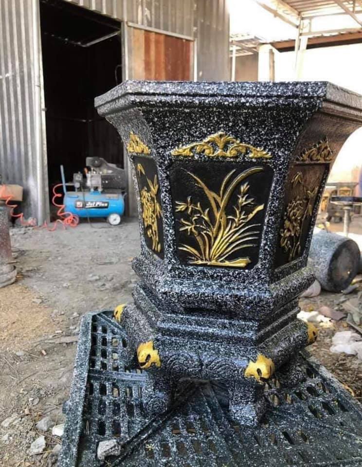 Khuôn đúc chậu cảnh lục giác 31 và chân đôn