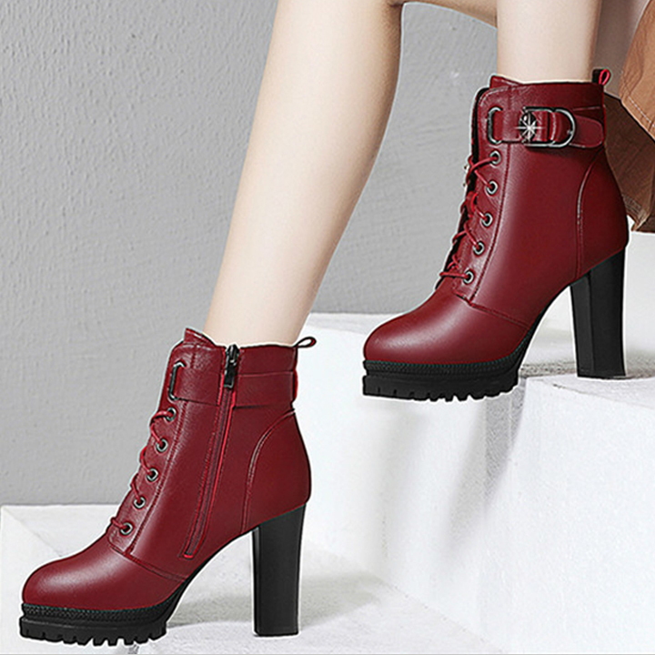 Giày Boots Cổ ngắn đế vuông 9CM B590-4130