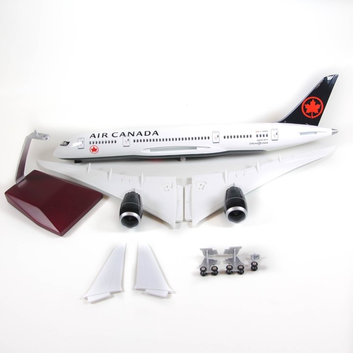 MÔ HÌNH MÁY BAY B787 CANADA AIRLINES 47CM (CÓ LED) EVERFLY