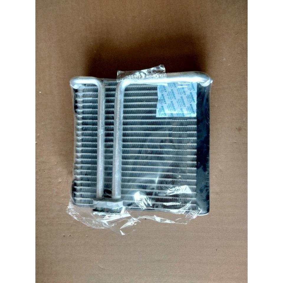 Dàn lạnh Dongfeng Đầu Kéo Hàng HBS Trung Quốc