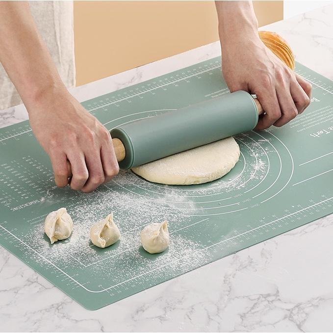 Thảm Nhào Bột Bánh / Tấm Thảm Nhào Bột Silicone An Toàn Vệ Sinh Kích Thước 60x40cm Tặng Kèm Cán Bột