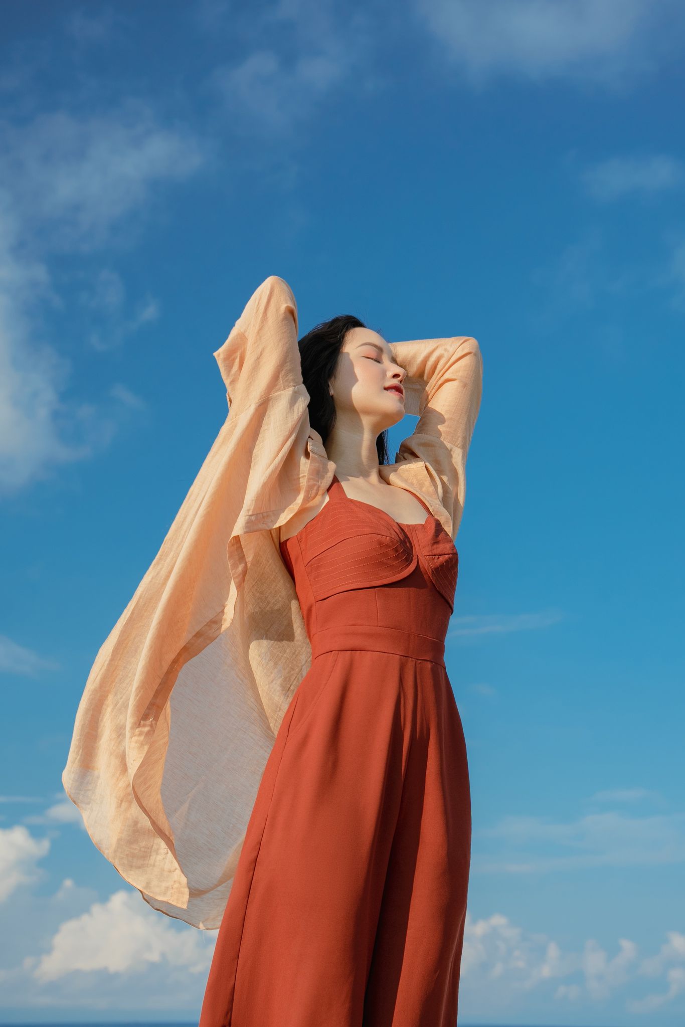OLV - Áo Chiffon Longline Shirt in Beige