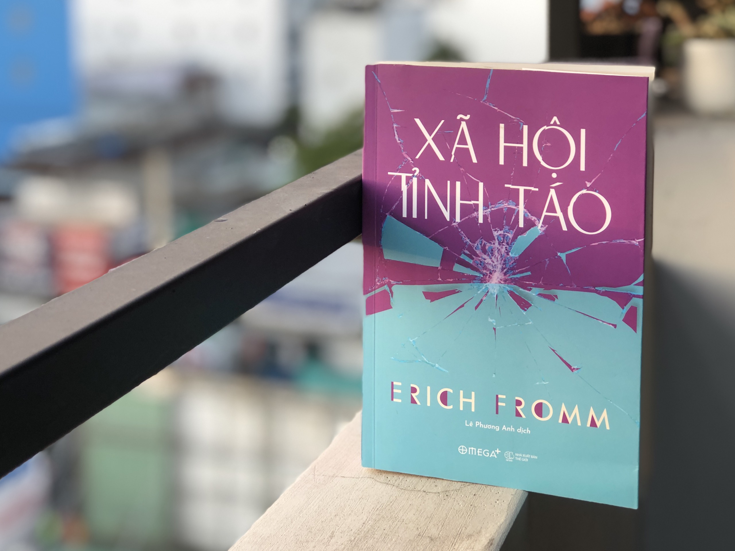 Xã Hội Tỉnh Táo - ERICH FROMM