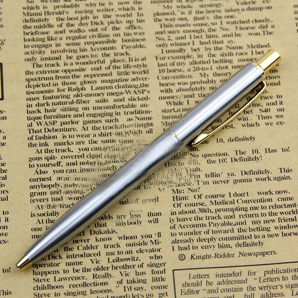 Bút Bi Ngòi Bấm Nét 0.7mm Mực Xanh Vỏ Kim Loại BP037 Thanh cài Vàng