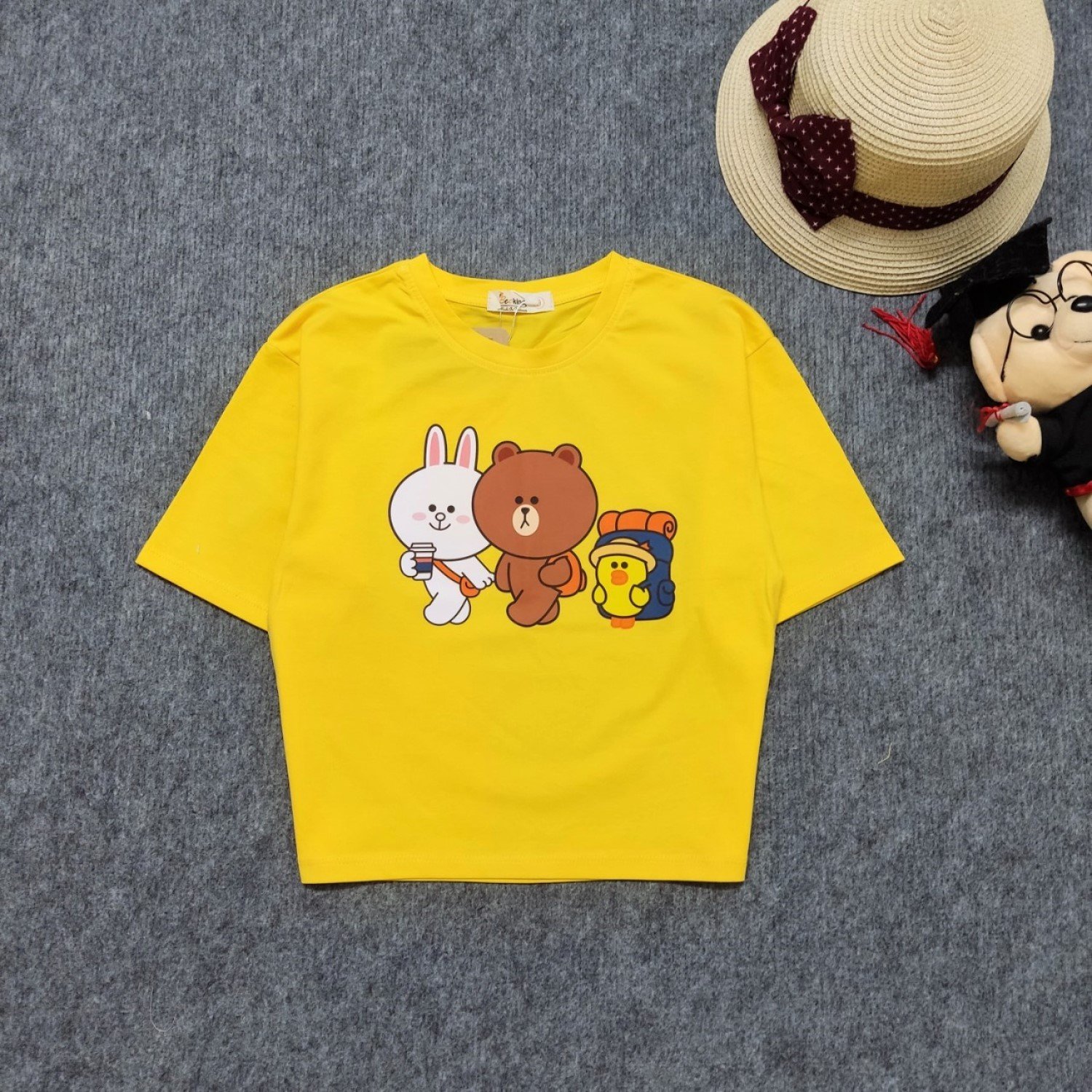 G0414 Áo thun croptop 3 con thú màu vàng cho bé gái