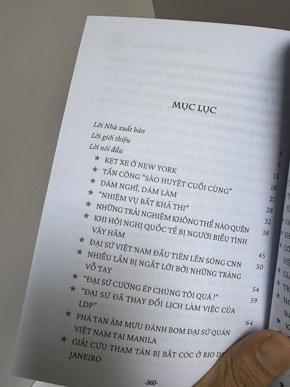 CHUYỆN “ĐI SỨ” THỜI HỘI NHẬP (HỒI ỨC CỦA CÁC ĐẠI SỨ) - Đại sứ Ngô Quang Xuân - NXB Chính Trị Quốc Gia Sự Thật.