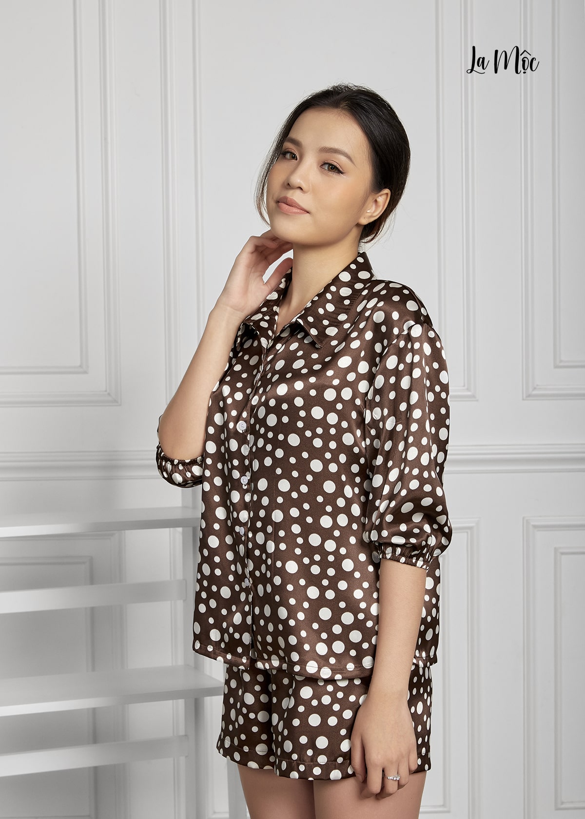 Đồ Bộ Nữ Mặc Nhà Pijama Quần Đùi, Tay Lửng Lụa Hàn Maxivic, La Mộc - MM112118