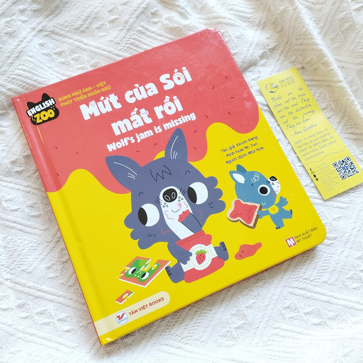 English Zoo - Mứt Của Sói Mất Rồi – Wolf’s jam is missing - Song Ngữ Anh -Việt