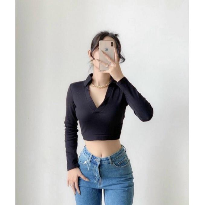 Áo croptop tay dài hở lưng buộc nơ trắng đen
