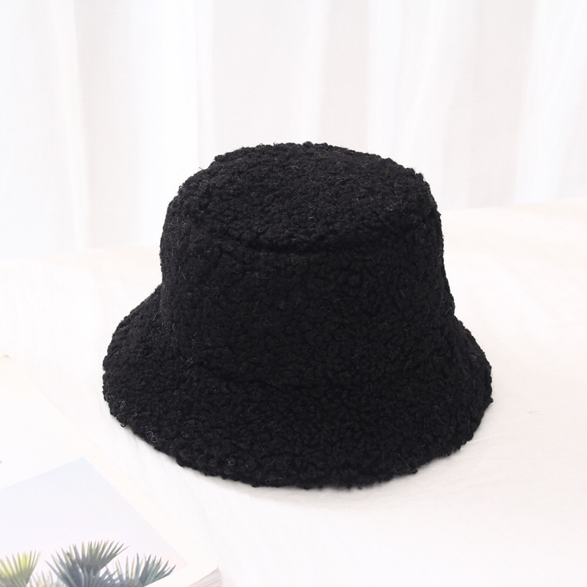 Mũ bucket lông cừu thu đông Autumn bucket hat - Mã BU007 - Đen