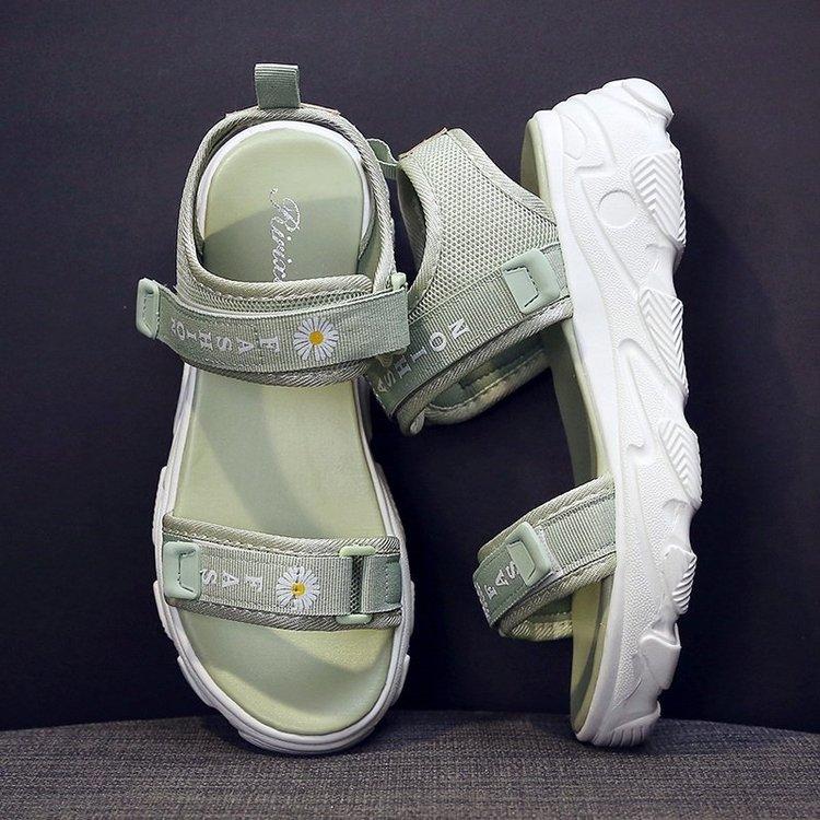 Giày Xăng Đan Thể Thao Năng Động Cá Tính Dành Cho Nữ