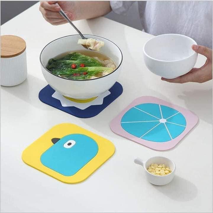 Tấm lót nồi lót cốc silicon hoạt hình siêu cute