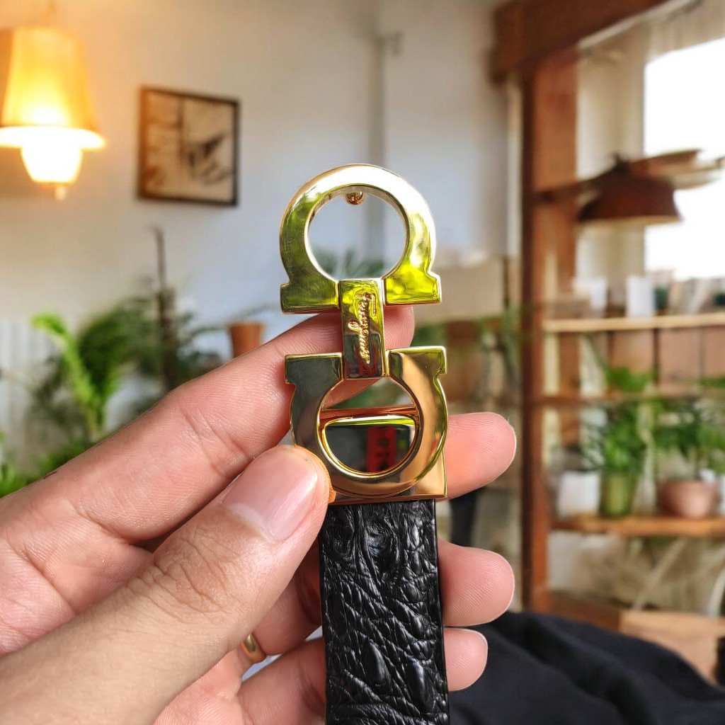 Dây lưng nữ . Gù gai cá sấu sang trọng!