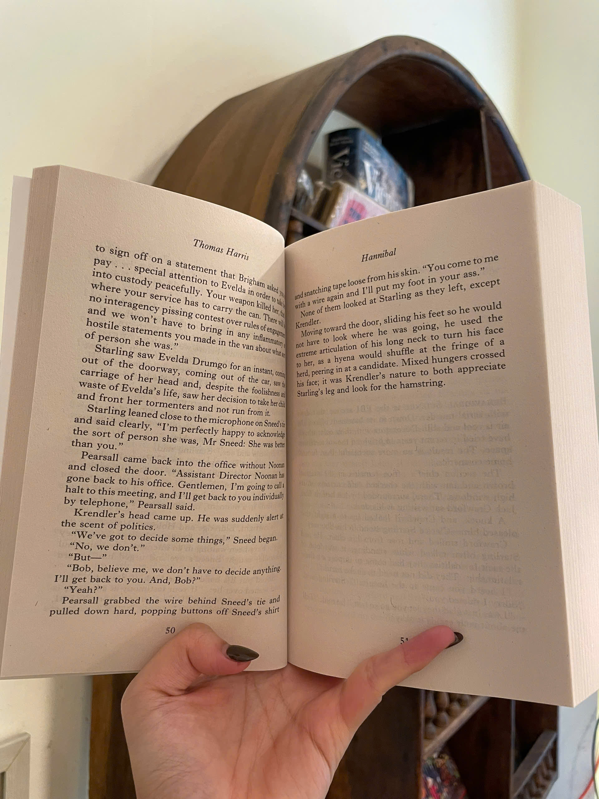 Sách - Hannibal by Thomas Harris | Horror Fiction / Thriller / Crime / Ngoại văn Kinh dị, Tội phạm