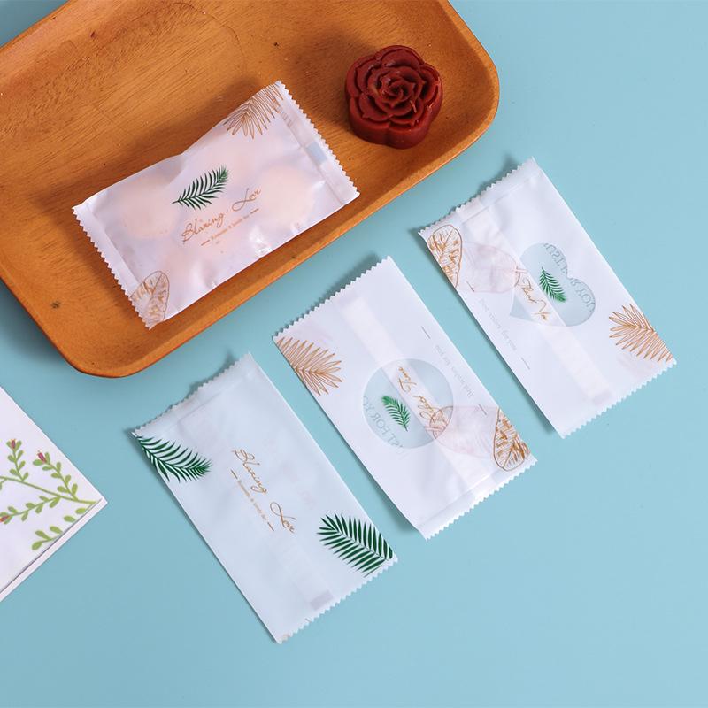 Túi đựng trà, bánh kẹo hoạ tiết Chiếc Lá Trắng hàn nhiệt - VUA BAO BÌ