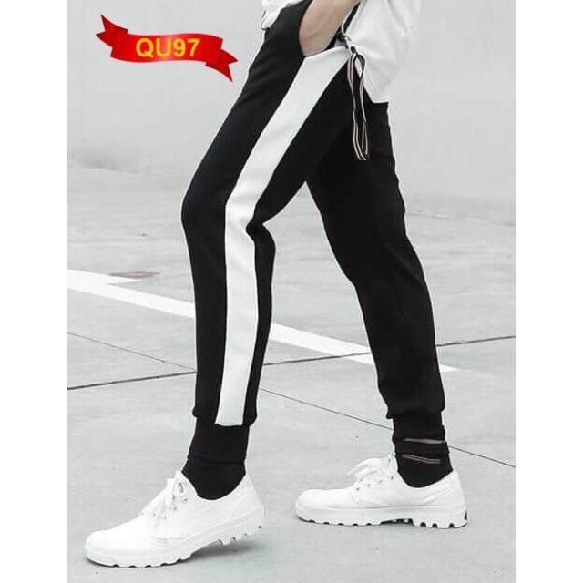 Quần jogger nam 1 sọc có bo chân