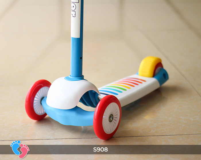 Xe trượt scooter 3 bánh cho bé Broller BABY PLAZA S908