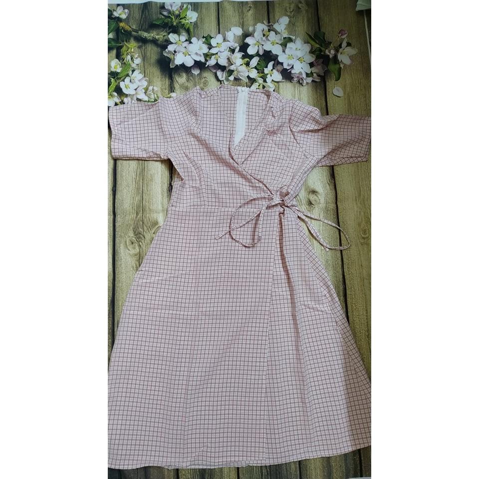 Đầm xoè caro hồng