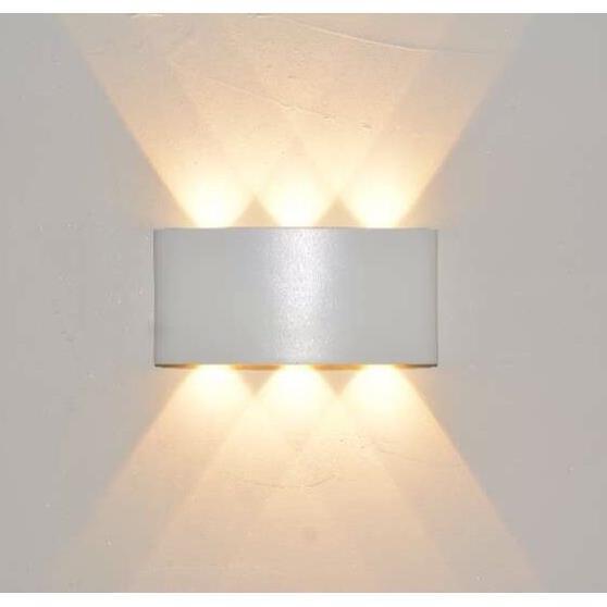 Đèn Tường led hắt trang trí quán cafe