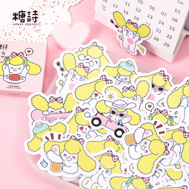 Hộp 45 miếng dán sticker Cún vàng M093