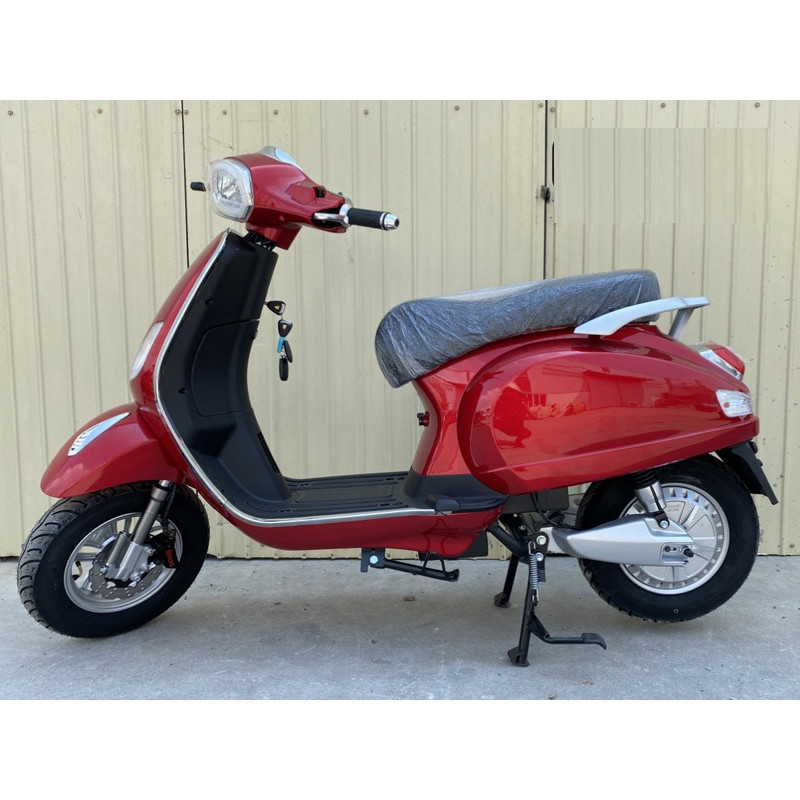 XE MÁY ĐIỆN TH CEO VESPA ĐÈN VUÔNG