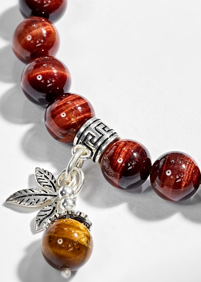 Vòng tay thạch anh mắt hổ phối charm 3 lá bạc Ngọc Quý Gemstones